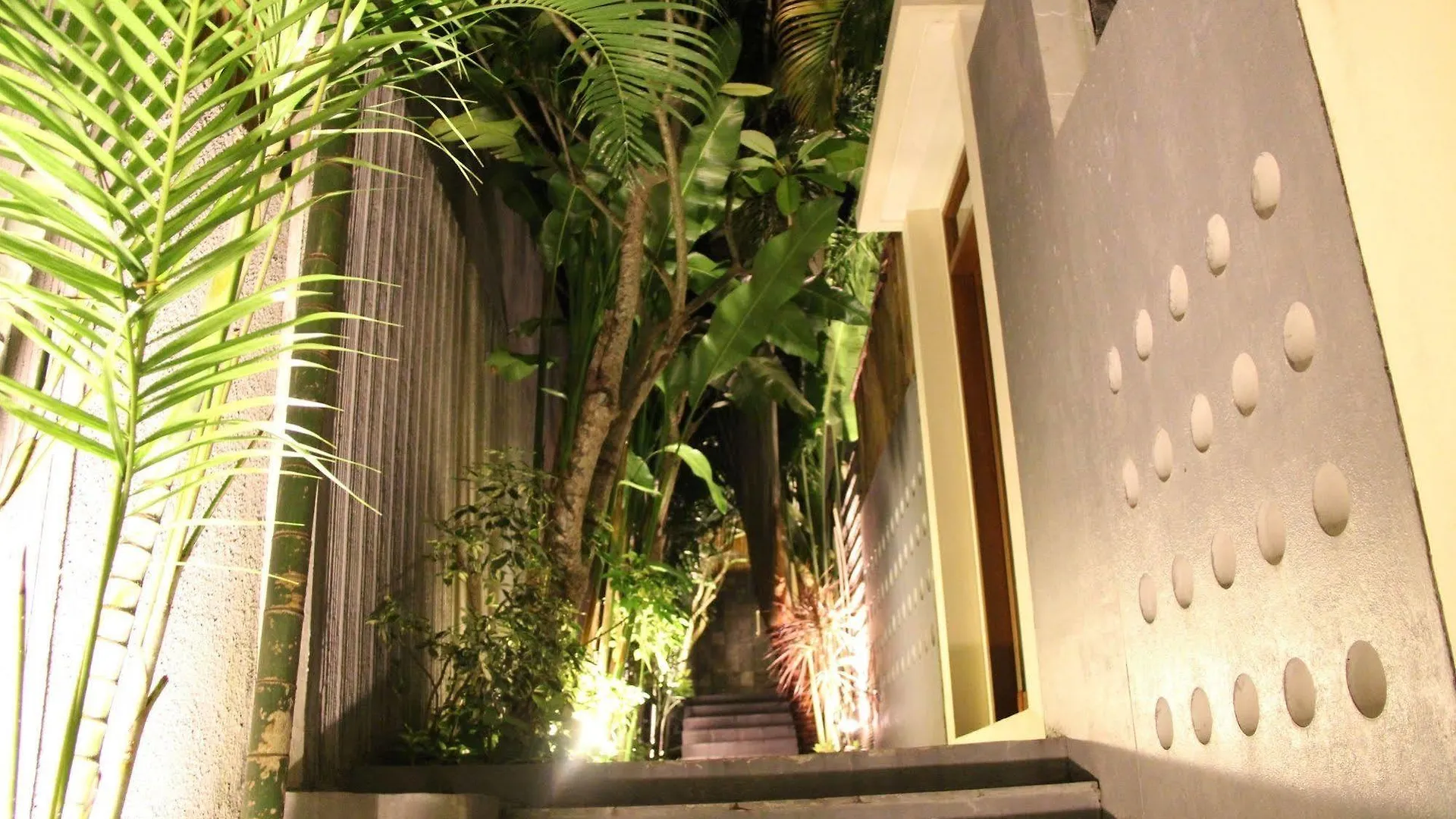 Villa Travis Seminyak   Seminyak (Bali)